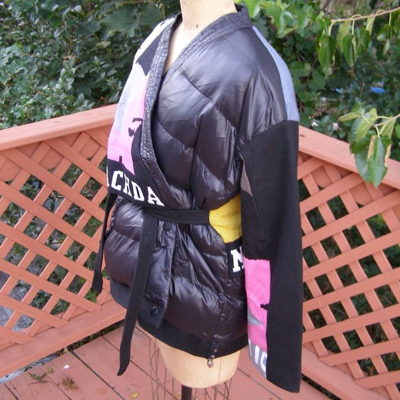 NEW size L/XL Kimono style mixed media puffer Jacket Anime comics w/belt - Picture 2 of 15